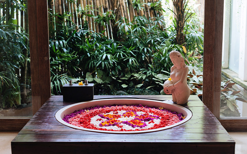 Lulur Spa 浪漫花瓣浴
